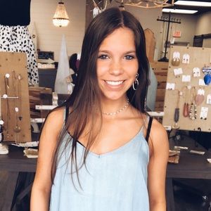 Meet your Posher, Faith